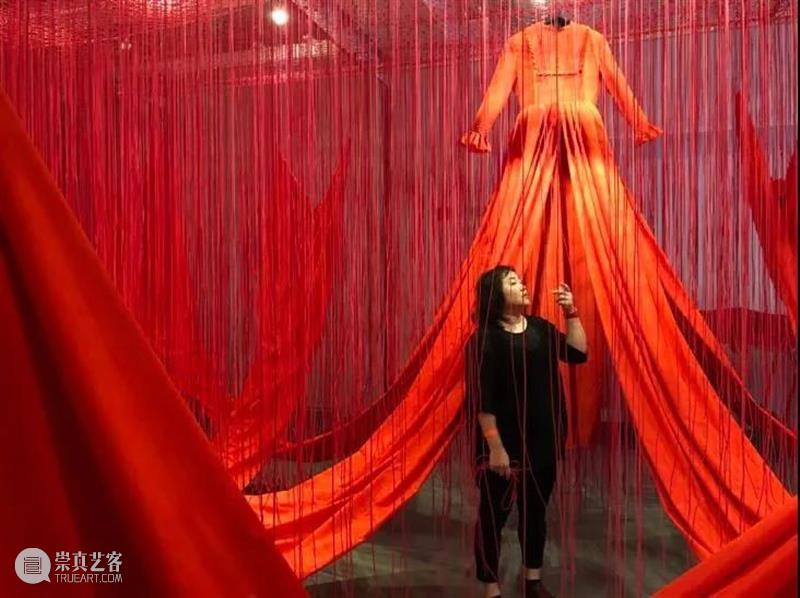 【IFA-艺术赏析】Chiharu Shiota | 时间和空间的编织者 Shiota 艺术 时间 空间 IFA 编织者 盐田千春 大阪 柏林 京都精华大学 崇真艺客