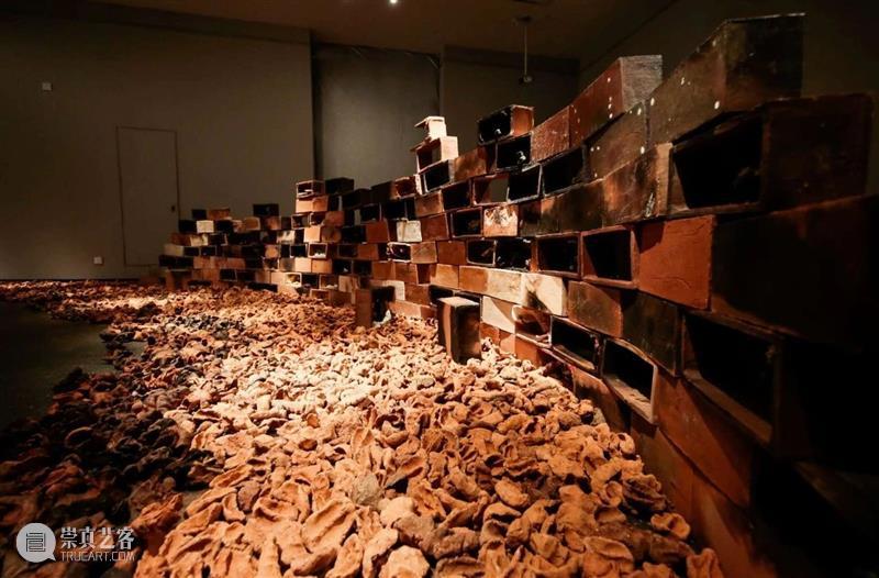 多伦VOICE | VOL.59 陈小丹：盛开 多伦 VOICE 陈小丹 艺术 作品 系列 当前 艺术家 公众 理念 崇真艺客