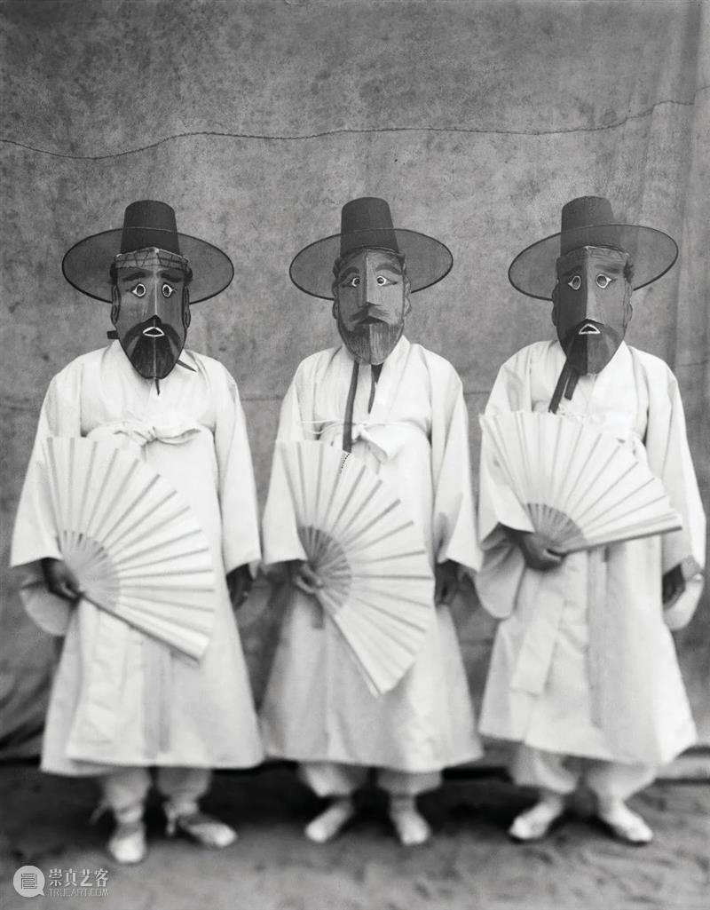 【展讯】徘徊久——具本昌摄影（1990-2021）| 北京  三影堂摄影艺术中心 具本昌摄影 北京 展讯 艺术家 具本昌 总监 荣荣映里 学术 顾铮 策展人 崇真艺客