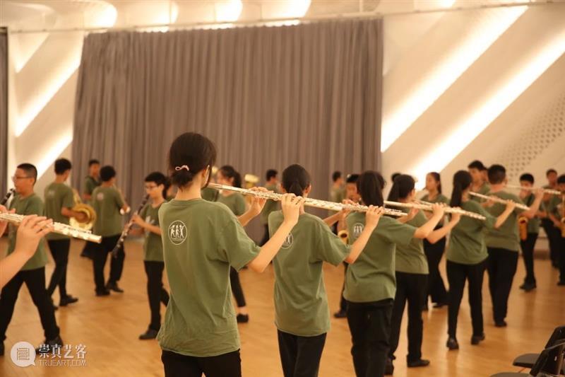 招募丨来这里,走出你的花式舞台 舞台 广州大剧院 青少年 管乐团 国内 剧院 乐团 广州 行进管乐 艺术 崇真艺客