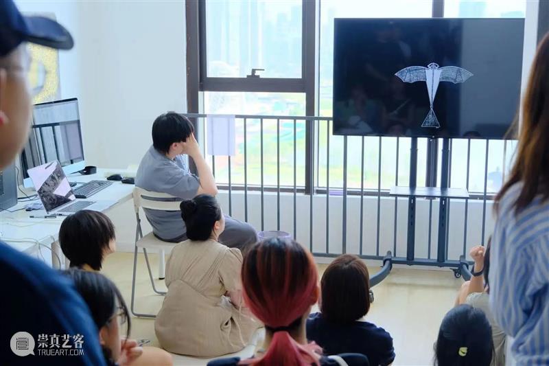 A4驻留 | 活动预告：工作室开放日来了，8月宜你来做客 工作室 开放日 成都 艺术家们 艺术创作 当地 灵感 麓湖 A4美术馆 社区 崇真艺客