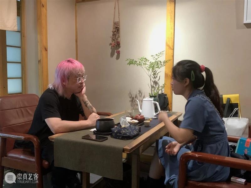 A4驻留 | 活动预告：工作室开放日来了，8月宜你来做客 工作室 开放日 成都 艺术家们 艺术创作 当地 灵感 麓湖 A4美术馆 社区 崇真艺客