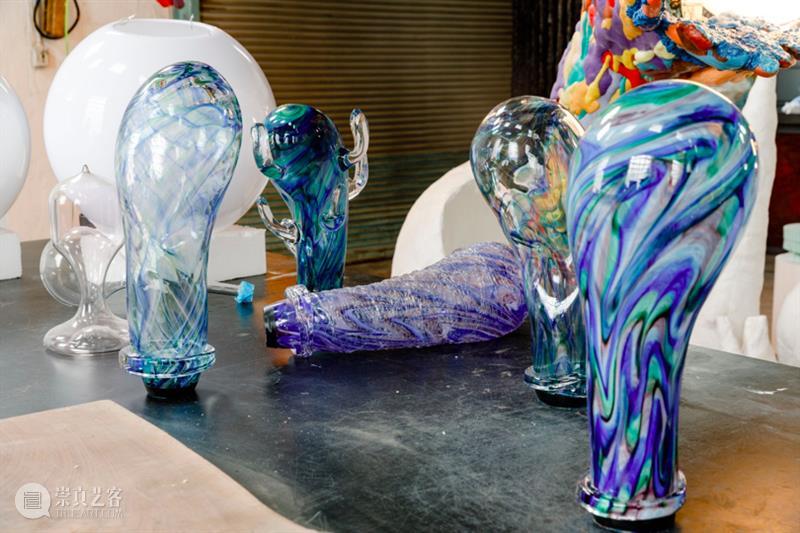 三渊SHARE | 颠覆家具设计的雕塑艺术：野趣、奇妙、独树一帜 雕塑 野趣 家具 艺术 三渊SHARE LIFE and ART here 椅子 崇真艺客