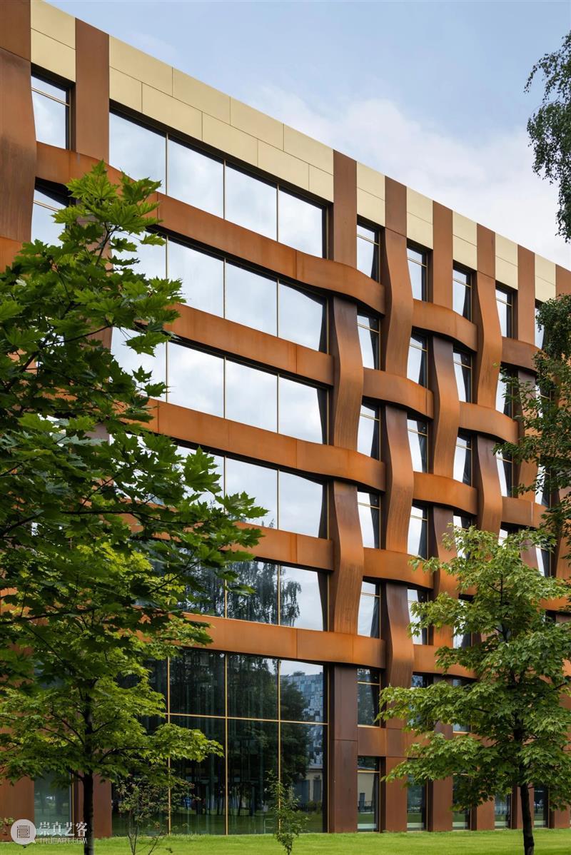 “金属篮子”，Ferrum 1 办公大楼 / Tchoban Voss Architekten Ferrum 办公大楼 金属 篮子 Ivanov 圣彼得斯堡 Polustrovo 街区 俄罗斯 工厂 崇真艺客