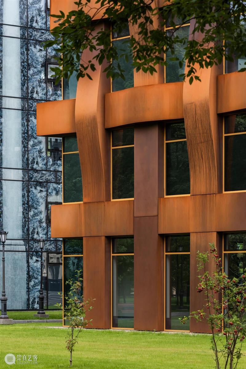“金属篮子”，Ferrum 1 办公大楼 / Tchoban Voss Architekten Ferrum 办公大楼 金属 篮子 Ivanov 圣彼得斯堡 Polustrovo 街区 俄罗斯 工厂 崇真艺客