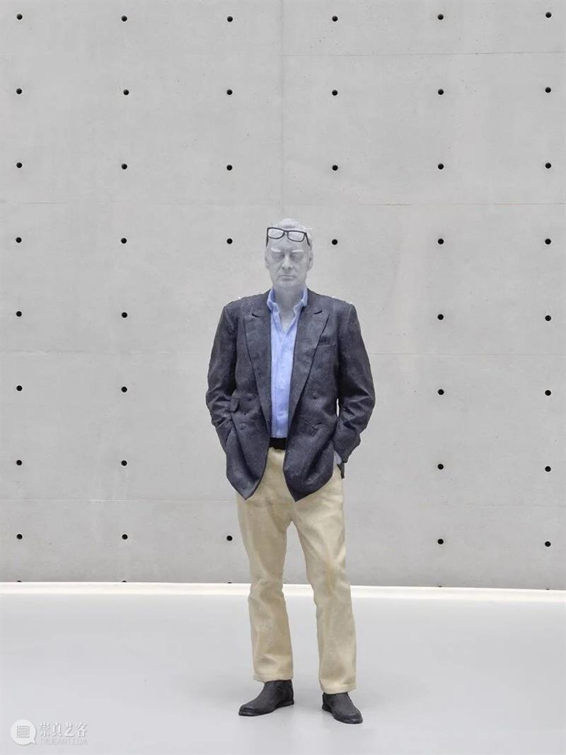 逐渐融化的雕塑装置 —— UNTITLED 装置 雕塑 瑞士 艺术家 乌斯·菲舍尔 urs fischer 蜡像 商业 交易所 崇真艺客