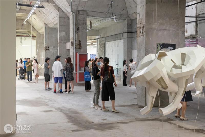 开幕现场 | “USB多端口链接展”第一站—没顶画廊 画廊 USB多端口 现场 USB 多端口 艺术家 策展人 蔡坚 王将 方阳 崇真艺客