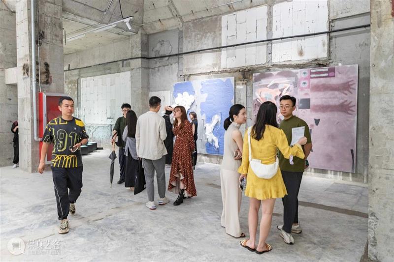 开幕现场 | “USB多端口链接展”第一站—没顶画廊 画廊 USB多端口 现场 USB 多端口 艺术家 策展人 蔡坚 王将 方阳 崇真艺客