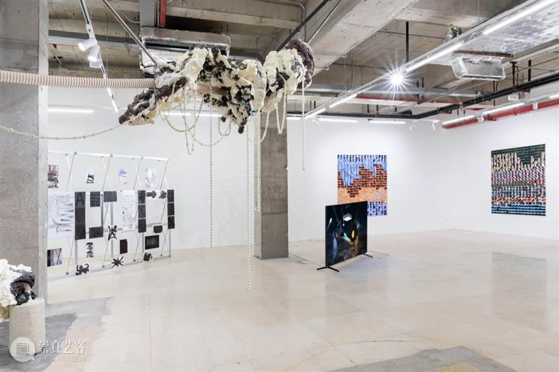 开幕现场 | “USB多端口链接展”第一站—没顶画廊 画廊 USB多端口 现场 USB 多端口 艺术家 策展人 蔡坚 王将 方阳 崇真艺客