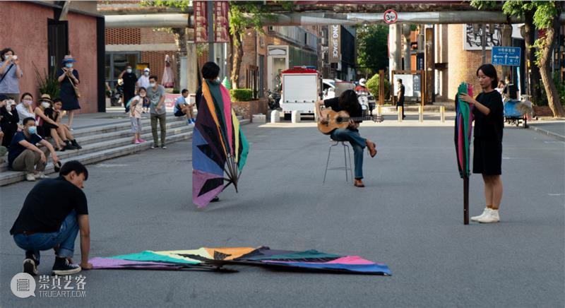 户尔北京｜「行为之物：日常的实践」正在展出 行为 户尔 北京 Objects the Everyday 艺术家 Artists纳迪娅 阿布特 Abt琼 崇真艺客