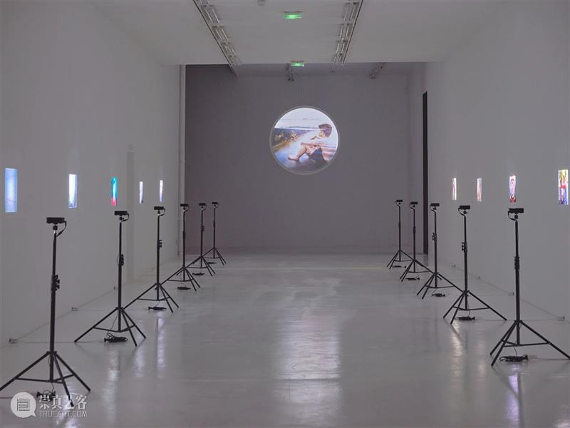 ≡ 阿比查邦·韦拉斯塔古丨个展“夜的外围”展览现场丨法国维勒班当代艺术中心 阿比 查邦 外围 现场 维勒班 当代 艺术 中心 法国 个展 崇真艺客