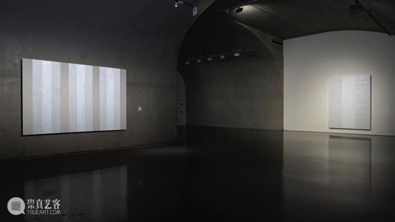 正在展出｜玛丽·阔思 (Mary Corse) 个展「以光作画」｜龙美术馆 玛丽 阔思 龙美术馆 Corse 个展 现场 西岸 韩小易 亚洲 首场 崇真艺客