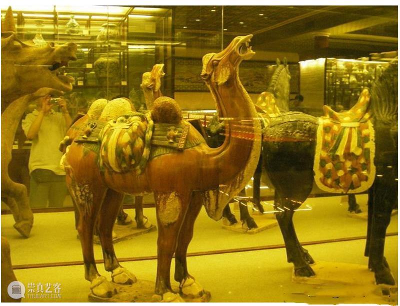 赵泰来将6万件文物全部捐给祖国，有人却说他是国宝帮代表 赵泰来 国宝 文物 祖国 代表 全部 上方 青铜器 账号 木雕 崇真艺客