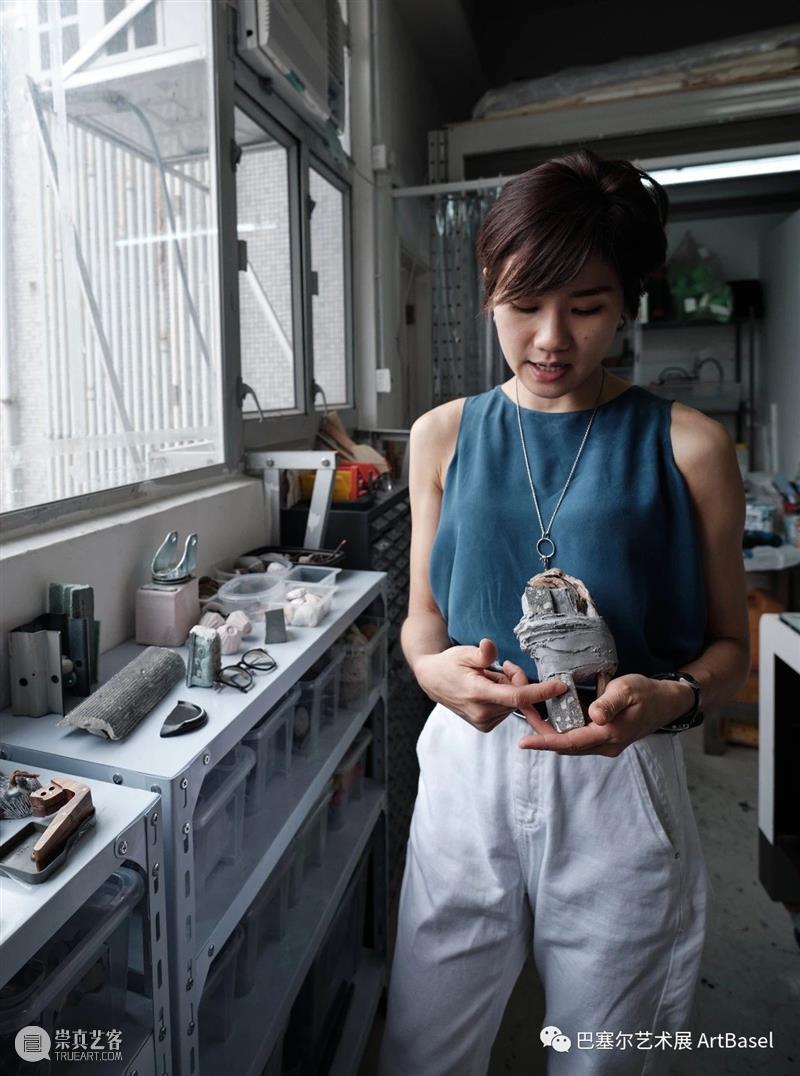 香港艺术家陈丽同的创作背后，源于古董与社区物料的灵感 陈丽 香港 艺术家 古董 物料 背后 灵感 社区 工作室 图片 崇真艺客