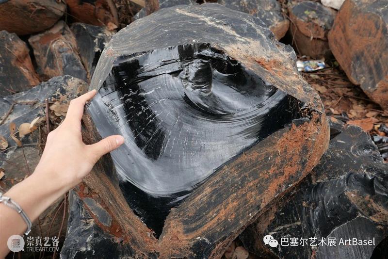 香港艺术家陈丽同的创作背后，源于古董与社区物料的灵感 陈丽 香港 艺术家 古董 物料 背后 灵感 社区 工作室 图片 崇真艺客