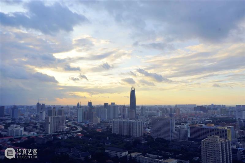 “这年头，真是什么邻居都有！” 邻居 小时候 小伙伴们 邻居们 周围 种子 树叶 野花 果实 宝藏 崇真艺客