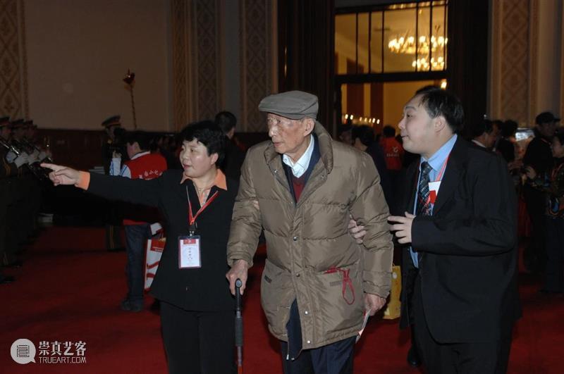 李前光：令毛主席泪流满面的相机 李前光 相机 毛主席 中国文联 党组 成员 副主席 未来 中国摄协 专题 崇真艺客