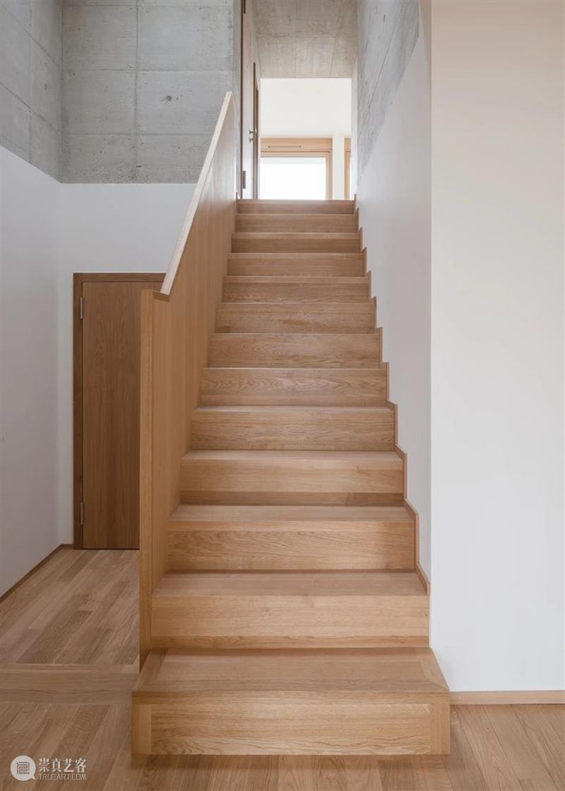 水平性，洛桑街公寓扩建 / Lacroix Chessex 洛桑街 水平性 公寓 屋顶 项目 日内瓦 郊区 建筑 湖景房 负荷 崇真艺客