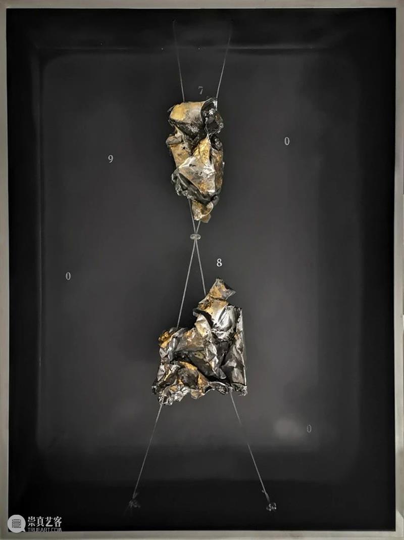 直播回顾｜「暗 火」Pale Fire ——王家增个展对谈 王家增 个展 Fire 暗火 艺术家 书文 画廊 艺术 总监 毛芊惠 崇真艺客