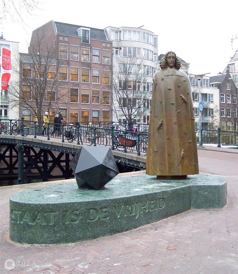 HET DOEL VAN DE STAAT IS DE VRIJHEID\n\n刻在阿姆斯特丹一尊斯宾诺莎雕像基座上的话 阿姆斯特丹 斯宾诺莎 雕像 基座 window second open document.getElementById image desc 崇真艺客