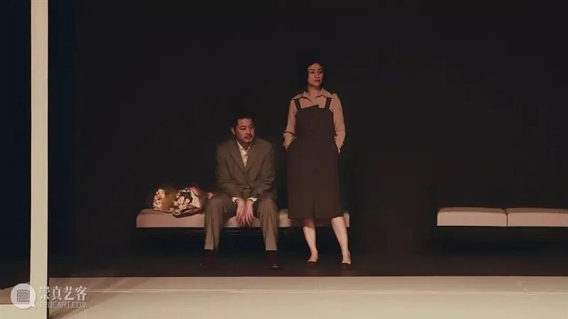 话剧《革命之路》| 如果无法走出婚姻的绝望，那就直面它的本质 话剧 革命之路 婚姻 本质 美国 小说 Road 原著 困境 时代 崇真艺客