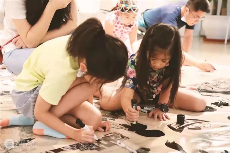 故宫神兽 | 小画师共创兽谱涂鸦，全新系列工坊上线！ 故宫 画师 兽谱 神兽 系列 工坊 神兽世界 以来 SWCAC 小燕画院 崇真艺客