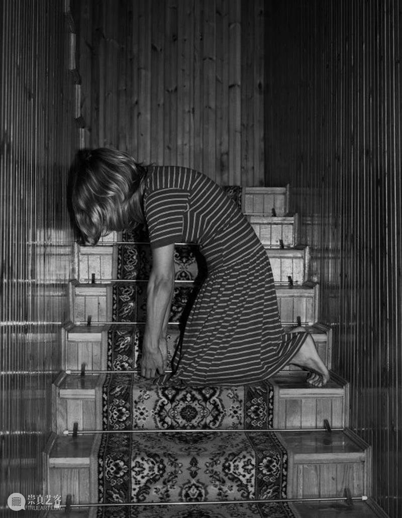 对话 | Joanna Piotrowska 一个人可以拍摄情绪吗？ Joanna Piotrowska 一个人 情绪 Untitled 波兰 艺术家 照片 视频 人际 崇真艺客
