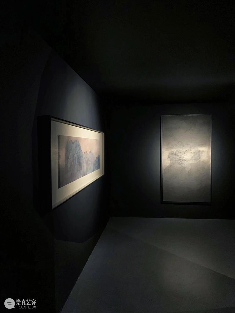 亚洲视频 | 二即一：王绍强个展 崇真艺客