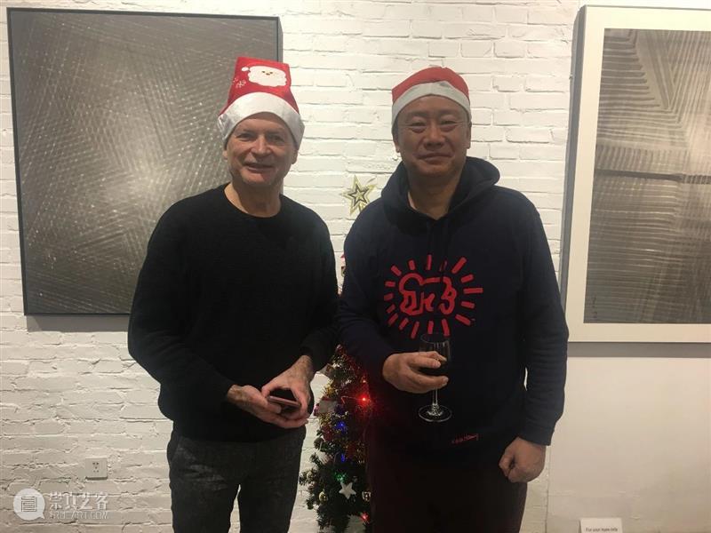 30周年 | 来自世界各地的艺术家一起交流、展览、座谈，太多有意思的活动 艺术家 世界 各地 活动 二维码 红门画廊 时间轴 Bosques 记忆 Vivian 崇真艺客