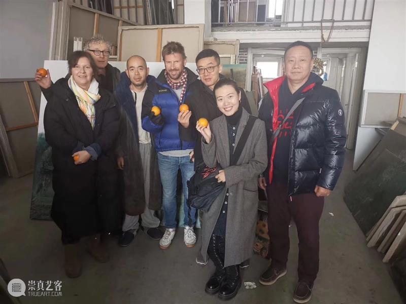 30周年 | 来自世界各地的艺术家一起交流、展览、座谈，太多有意思的活动 艺术家 世界 各地 活动 二维码 红门画廊 时间轴 Bosques 记忆 Vivian 崇真艺客