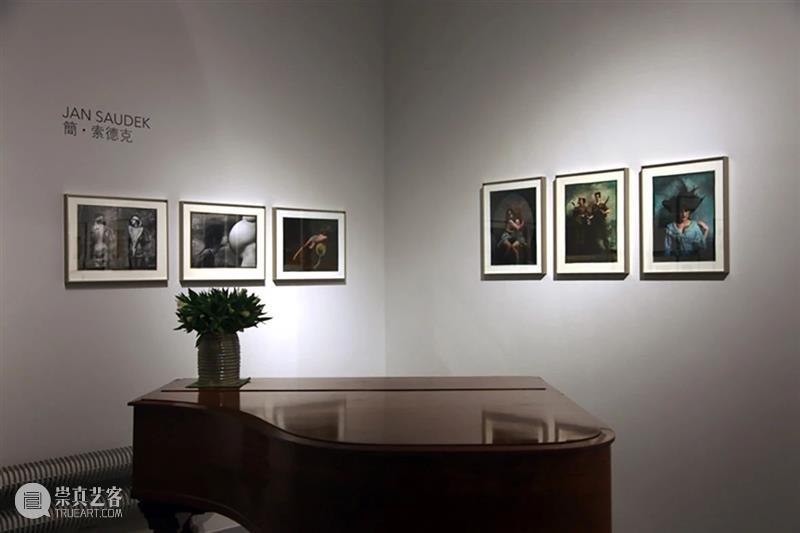 影像上海艺术博览会参展画廊 | see+画廊 see+画廊 影像 画廊 上海艺术博览会 展位 艺术家 细江英公 须田一政 帝尔 里瑟 崇真艺客