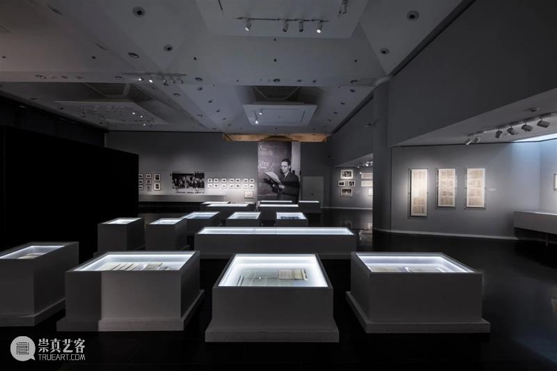 【云导览】第31期 | 策展人直播《栋梁——梁思成诞辰一百二十周年文献展》 策展人 栋梁 梁思成 诞辰 文献展 云导览 嘉宾 清华大学建筑学院 教师 时间 崇真艺客