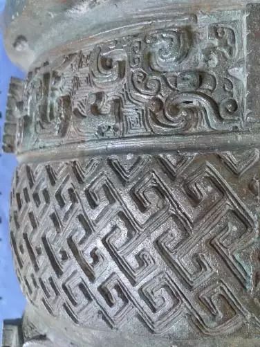 古代青铜器上的绝密纹饰解读！图文并茂！ 纹饰 古代青铜器 上方 青铜器 账号 木雕 文化 知识 木材 要点 崇真艺客
