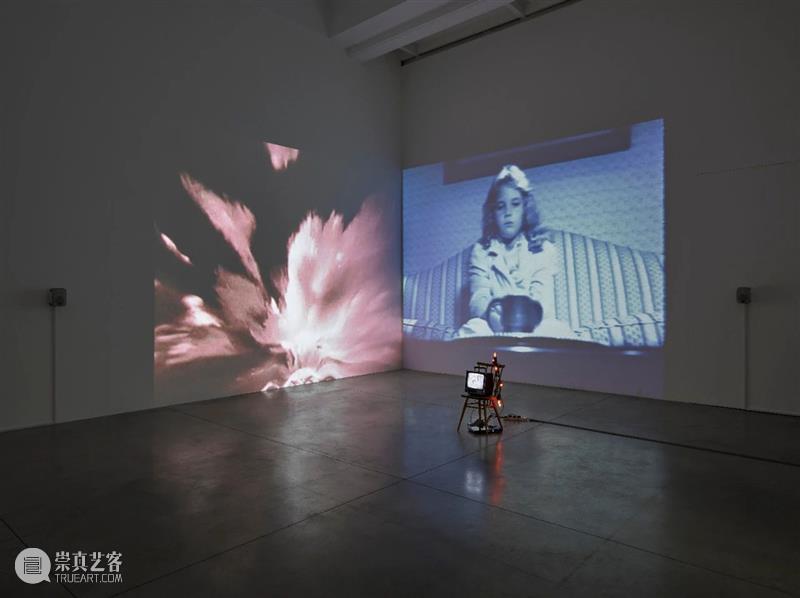 同行/在智力立场上的神秘 | Susan Hiller Hiller 同行 智力 立场 观念 艺术家 美国 英国 伦敦 开创性 崇真艺客