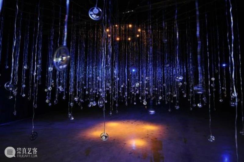 同行/在智力立场上的神秘 | Susan Hiller Hiller 同行 智力 立场 观念 艺术家 美国 英国 伦敦 开创性 崇真艺客