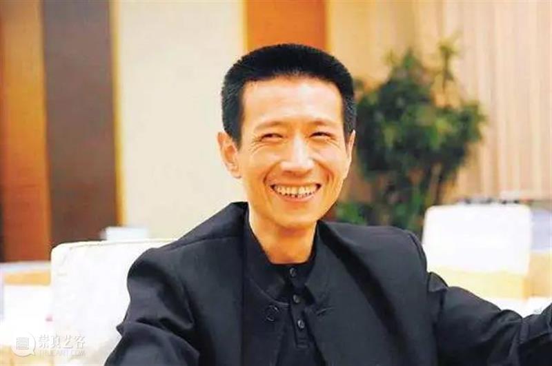 他2.7亿拍下兽首却拒不付款：一个拍卖界的“老赖”，为何被称为“民族英雄”？ 老赖 民族英雄 兽首 本文 公众 世界 华人 周刊 微信 wcweekly 崇真艺客