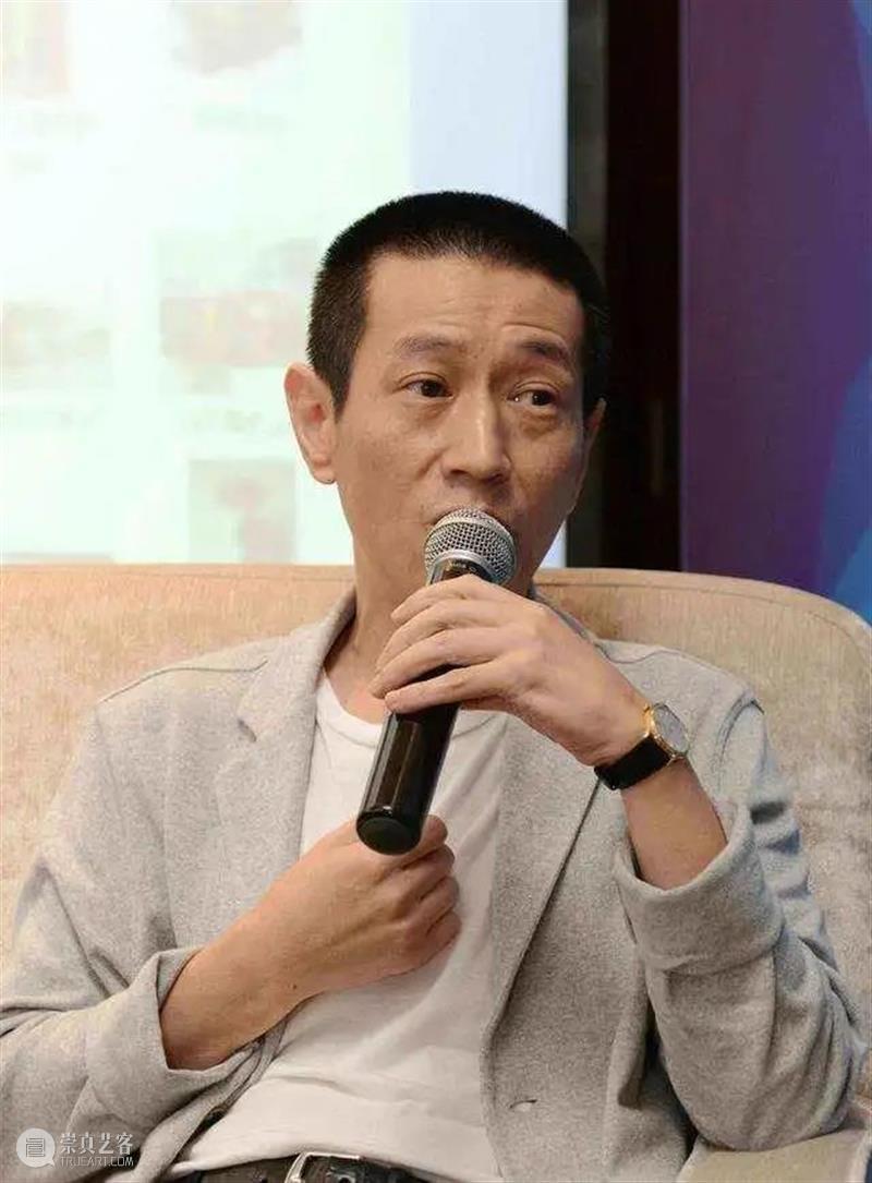 他2.7亿拍下兽首却拒不付款：一个拍卖界的“老赖”，为何被称为“民族英雄”？ 老赖 民族英雄 兽首 本文 公众 世界 华人 周刊 微信 wcweekly 崇真艺客