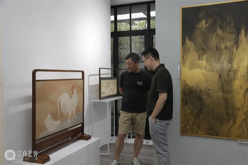 屏风几曲画生姿 • 特展 开幕回顾 | 芊荷 屏风 画生姿 芊荷 现场 上海 艺术 空间 城市 艺术家 创造力 崇真艺客