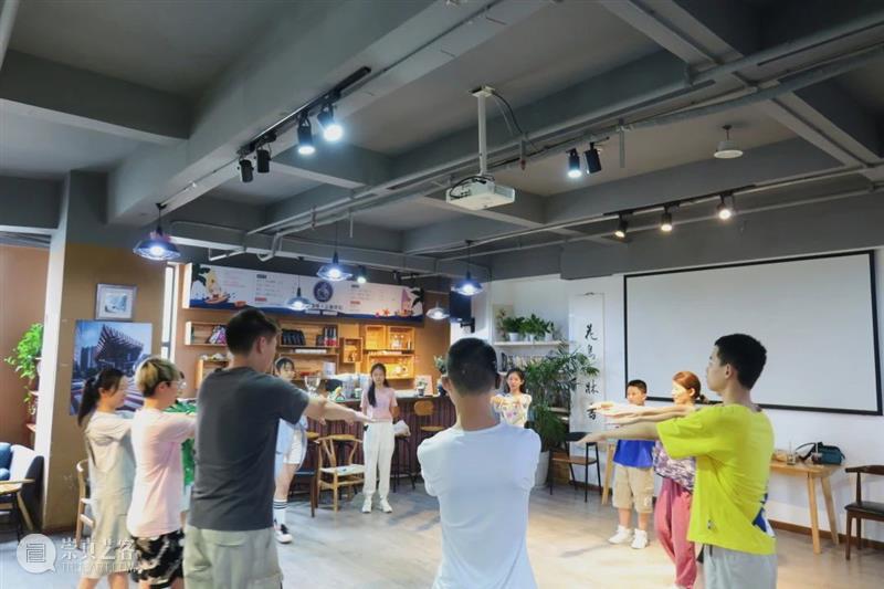深度观察 | 每个创作者都是破案专家 创作者 专家 深度观察 前滩 青年 创艺 计划 文化 演艺 中心 崇真艺客