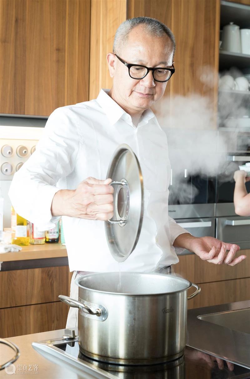 酩香流传:陈泰铭显赫窖藏,登陆蘇富比秋拍 陈泰铭 酩香 窖藏 蘇富比秋 世界上 艺术 收藏家 亚洲 企业家 Chen 崇真艺客