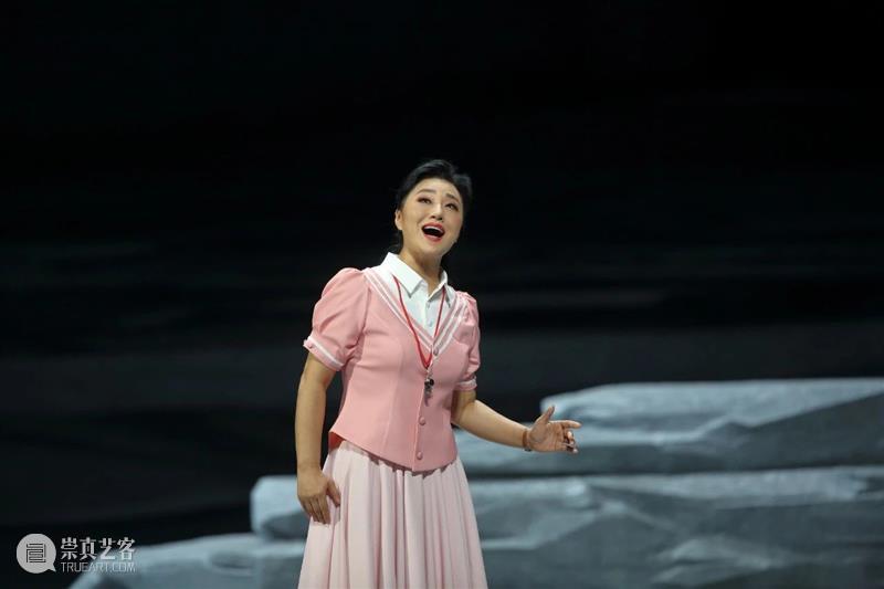 首演夜｜绚丽彩虹永驻人间，国家大剧院原创歌剧《夏日彩虹》浓情上演 彩虹 国家大剧院 歌剧 夏日彩虹 人间 浓情 露珠 山间 泉水 大海 崇真艺客