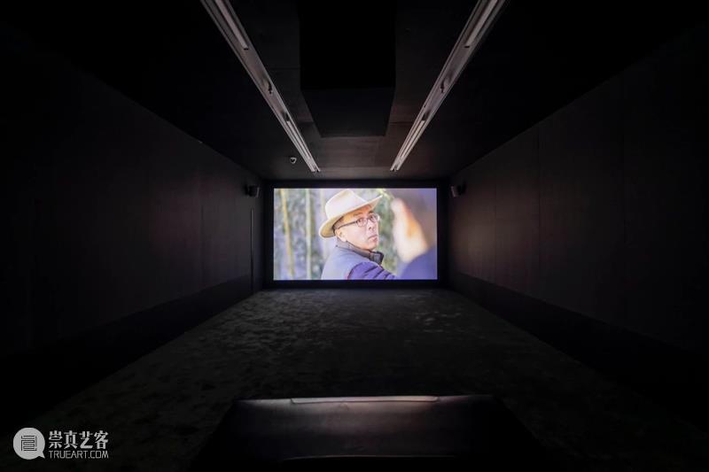 个展「刘小东：你的朋友」｜UCCA尤伦斯当代艺术中心影像艺术交流 刘小东 个展 朋友 艺术 尤伦斯当代艺术中心 影像 ｜UCCA 你的城之一 布面 油画 崇真艺客