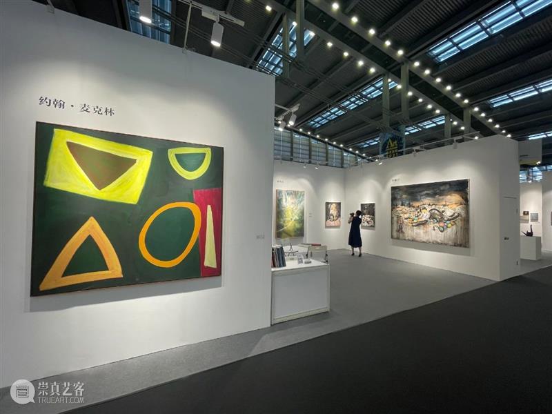 偏锋 现场 PIFO On View | 偏锋画廊在“2021艺术深圳当代艺术博览会”C06 艺术 深圳 博览会 偏锋 画廊 现场 View 艺术家 恩里科 巴赫 崇真艺客