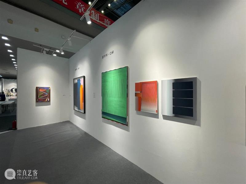 偏锋 现场 PIFO On View | 偏锋画廊在“2021艺术深圳当代艺术博览会”C06 艺术 深圳 博览会 偏锋 画廊 现场 View 艺术家 恩里科 巴赫 崇真艺客