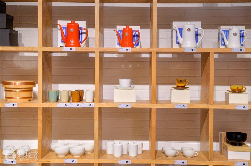 “长效设计”展｜D&DEPARTMENT店铺：长效设计的提案与销售 提案 长效 展｜D&DEPARTMENT 店铺 知乎 Introduction 深圳 华·美术馆 左靖 工作室 崇真艺客