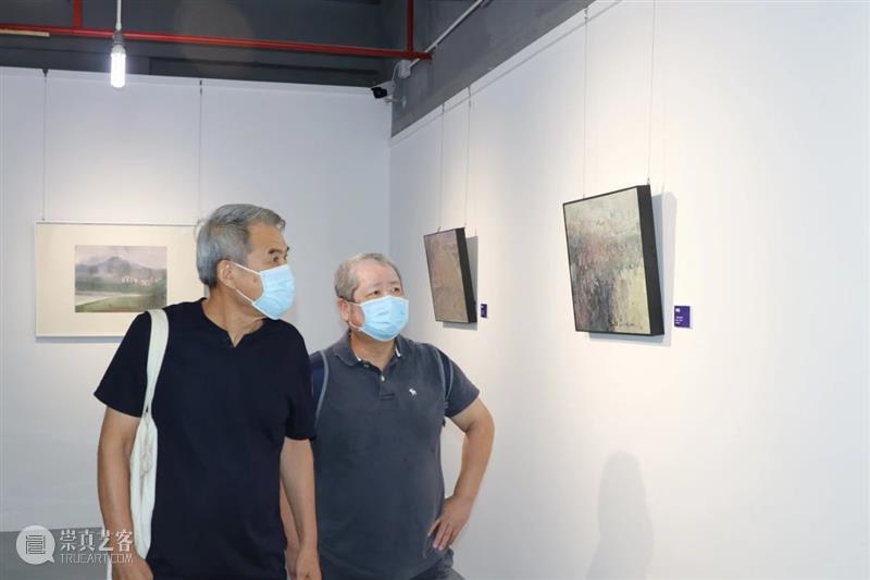 时代湾区·多彩罗湖——美术家采风写生作品展在罗湖美术馆展出 罗湖 美术馆 时代 湾区 美术家 作品展 深圳市罗湖区文学艺术界联合会 深圳市罗湖区美术家协会 罗湖美术馆 展厅 崇真艺客