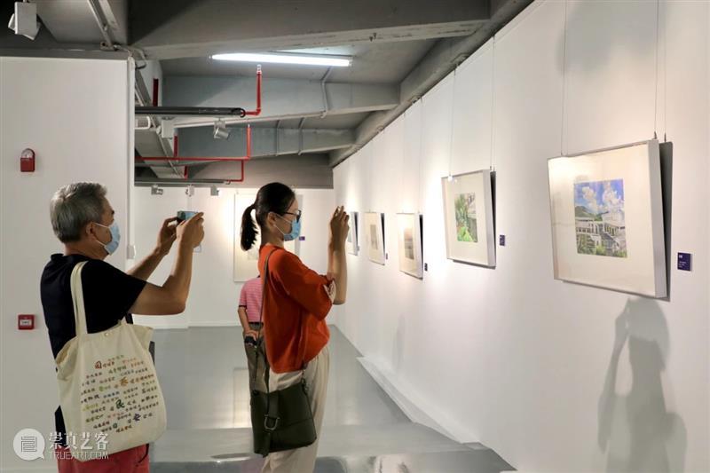 时代湾区·多彩罗湖——美术家采风写生作品展在罗湖美术馆展出 罗湖 美术馆 时代 湾区 美术家 作品展 深圳市罗湖区文学艺术界联合会 深圳市罗湖区美术家协会 罗湖美术馆 展厅 崇真艺客