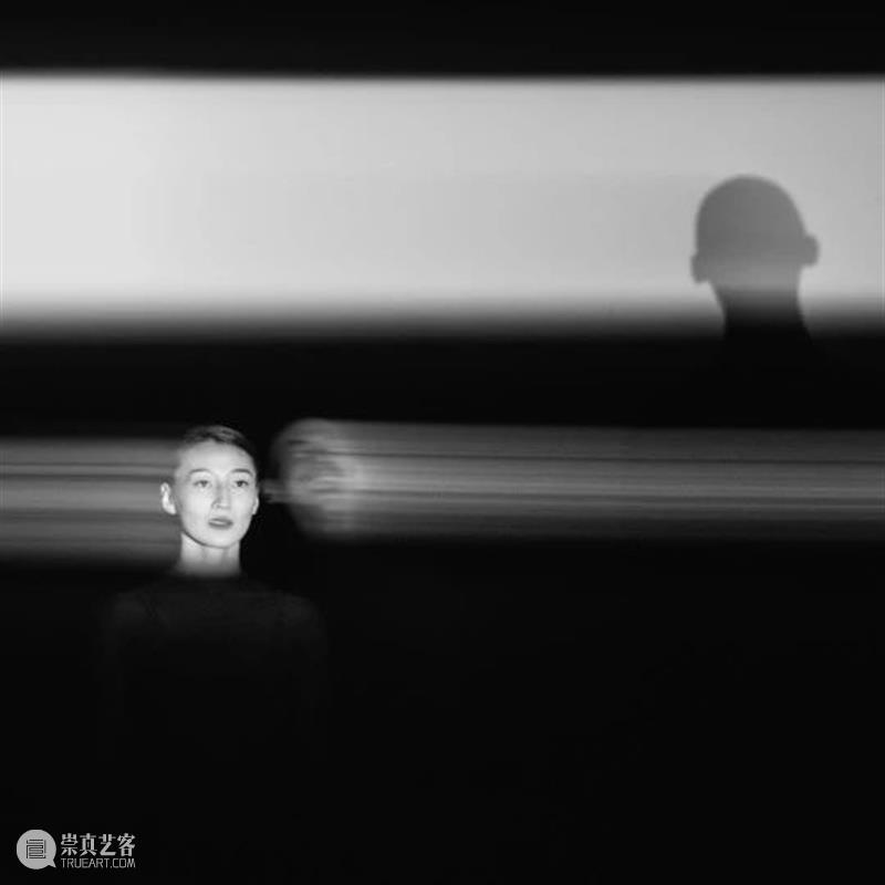 周五首演|现代舞《卡冈图亚》电子节目册 现代舞 电子 周五 卡冈图亚 节目册 李超 编导 作品 卡冈 图亚 崇真艺客