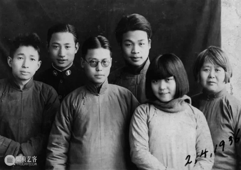 教师节丨美院人,致青春 丨美院 来源 中央美术学院 历史 美院 青春 时光 相册 学年 新青年 崇真艺客