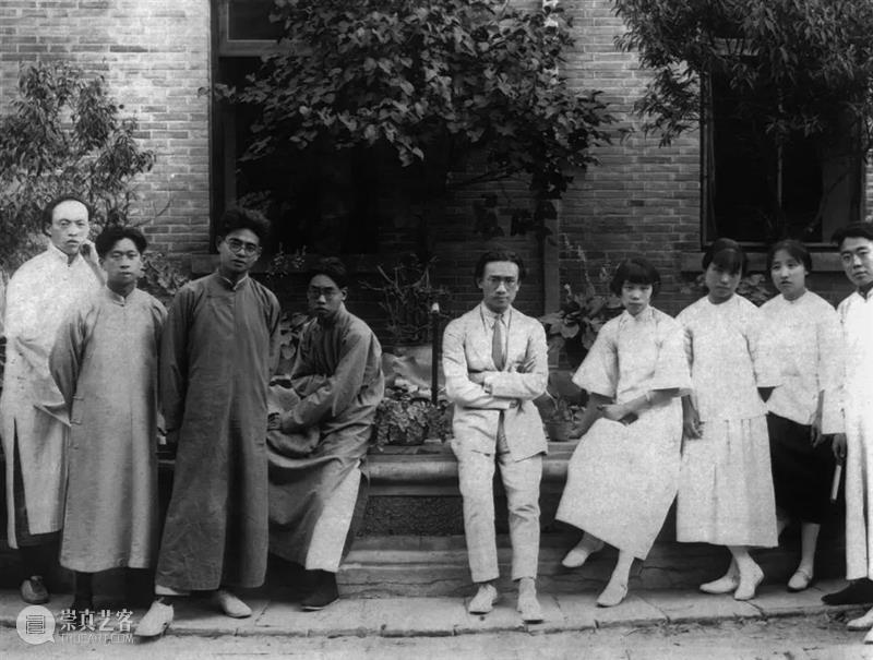 教师节丨美院人,致青春 丨美院 来源 中央美术学院 历史 美院 青春 时光 相册 学年 新青年 崇真艺客